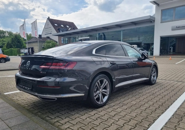 Volkswagen Arteon cena 126600 przebieg: 168000, rok produkcji 2018 z Chełm małe 781